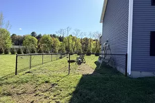 6 Lillian Ave, Thompson, CT 06255 - Photo 37