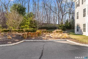 1211 Brookside Ct, Newtown, CT 06470 - Photo 29