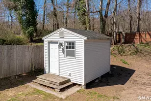 134 Rosewood Ave, New Haven, CT 06513 - Photo 7