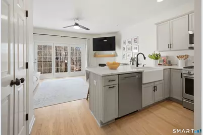 570 Danbury Road #16, Ridgefield, CT 06877 - Photo 11