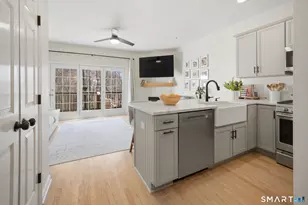 570 Danbury Rd, Ridgefield, CT 06877 - Photo 11