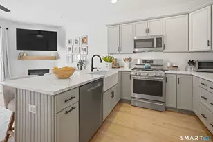 570 Danbury Rd, Ridgefield, CT 06877 - Photo 9