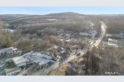 569 Main Street, Plymouth, CT 06782 - Photo 9