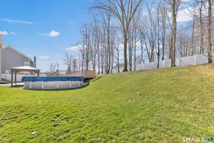 9 Fox Run Ln, Seymour, CT 06483 - Photo 35