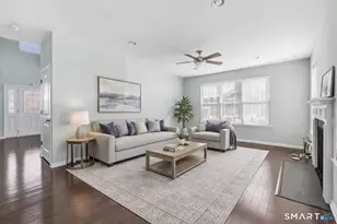 9 Fox Run Ln, Seymour, CT 06483 - Photo 7