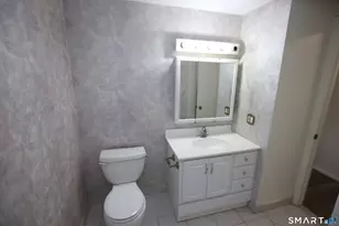 79 Webster Ct, Newington, CT 06111 - Photo 17