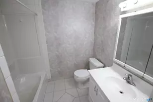 79 Webster Ct, Newington, CT 06111 - Photo 15