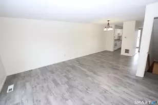 79 Webster Ct, Newington, CT 06111 - Photo 9