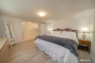 133 Linden Ave, Branford, CT 06405 - Photo 9