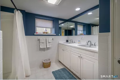 133 Linden Avenue #Apt B, Branford, CT 06405 - Photo 11