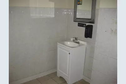 63 Selleck Street, Stamford, CT 06902 - Photo 23