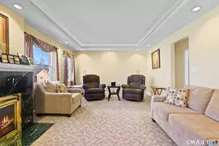 7 Cedar Crst Rd, Trumbull, CT 06611 - Photo 11