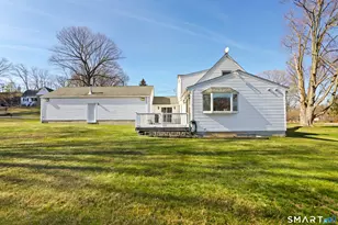 7 Cedar Crst Rd, Trumbull, CT 06611 - Photo 25