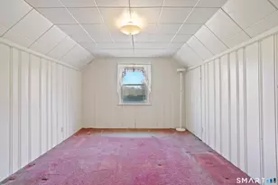 7 Cedar Crst Rd, Trumbull, CT 06611 - Photo 23