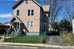 82-84 Glendale Ave, Hartford, CT 06106 - Photo 1
