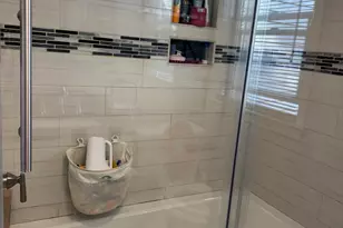 228 John St, Newington, CT 06111 - Photo 13