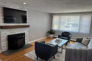 228 John St, Newington, CT 06111 - Photo 5