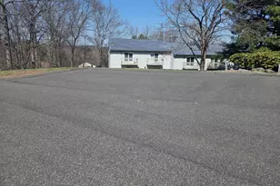 20 Wolf Hill Rd, Wolcott, CT 06716 - Photo 3