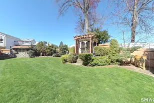 14 Shepard Rd, West Hartford, CT 06110 - Photo 35