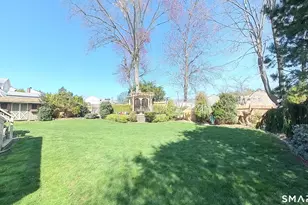 14 Shepard Rd, West Hartford, CT 06110 - Photo 33