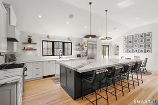 340 Arnold Ln, Orange, CT 06477 - Photo 7