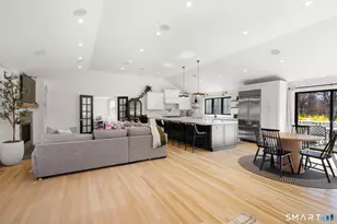 340 Arnold Ln, Orange, CT 06477 - Photo 19