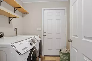 171 Sunwood Dr, Shelton, CT 06484 - Photo 13