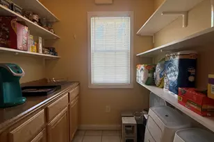 63 Ridge St, Manchester, CT 06040 - Photo 3