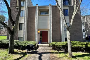 13 Burgundy Hill Ln, Middletown, CT 06457 - Photo 1