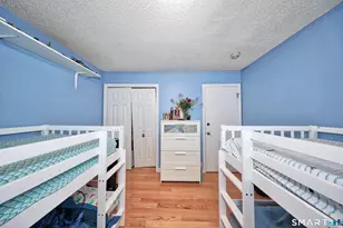 31 Elm Ct, Bridgeport, CT 06606 - Photo 17