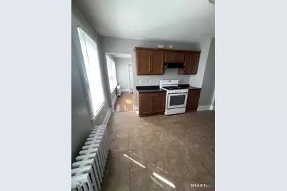 624 Bishop Avenue #3, Bridgeport, CT 06610 - Photo 9