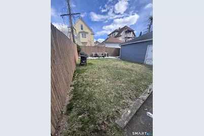 624 Bishop Avenue #3, Bridgeport, CT 06610 - Photo 31