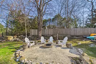 28 Elaine St, Stonington, CT 06379 - Photo 33