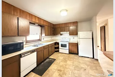 94 South Street, Danbury, CT 06810 - Photo 13