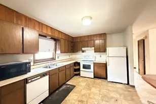 94 South St, Danbury, CT 06810 - Photo 13