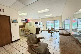 94 South St, Danbury, CT 06810 - Photo 3