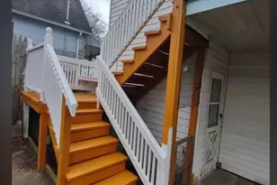 36 Reynolds St, Norwich, CT 06360 - Photo 17