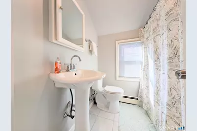 424 Rockwell Avenue, Stratford, CT 06615 - Photo 35