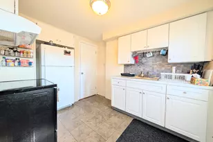 424 Rockwell Ave, Stratford, CT 06615 - Photo 31