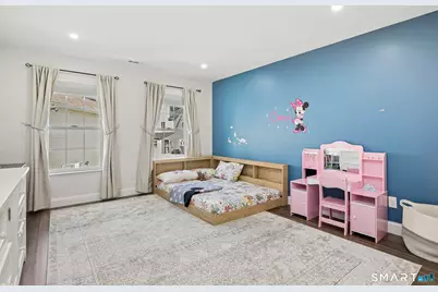 55 Arlington Road, Stamford, CT 06902 - Photo 21