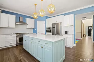 55 Arlington Rd, Stamford, CT 06902 - Photo 3