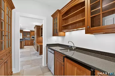 7 Winhall Lane, West Hartford, CT 06117 - Photo 13