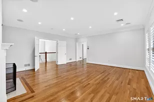 7 Winhall Ln, West Hartford, CT 06117 - Photo 23