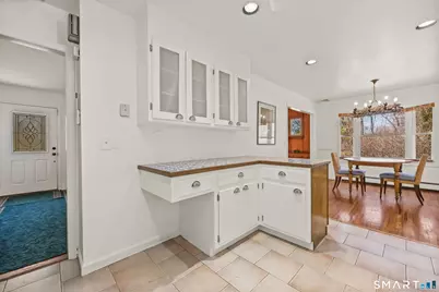 16 Sherwood Road, Ridgefield, CT 06877 - Photo 7