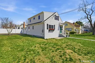 21 Deepwood Dr, Manchester, CT 06040 - Photo 1