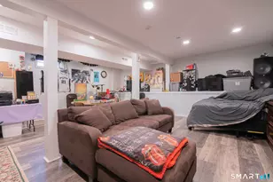 744 Russell St, New Haven, CT 06513 - Photo 25