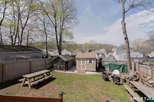 744 Russell St, New Haven, CT 06513 - Photo 29