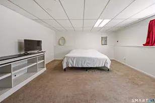 141 Old Coach Hwy, Hamden, CT 06514 - Photo 31