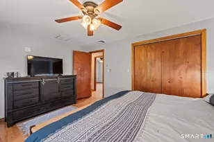 35 Mountain Edge Ct, Cheshire, CT 06410 - Photo 15