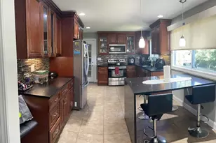 665 W Main St, West Haven, CT 06516 - Photo 13